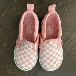 Brand new toddler girl van shoes! Size 6